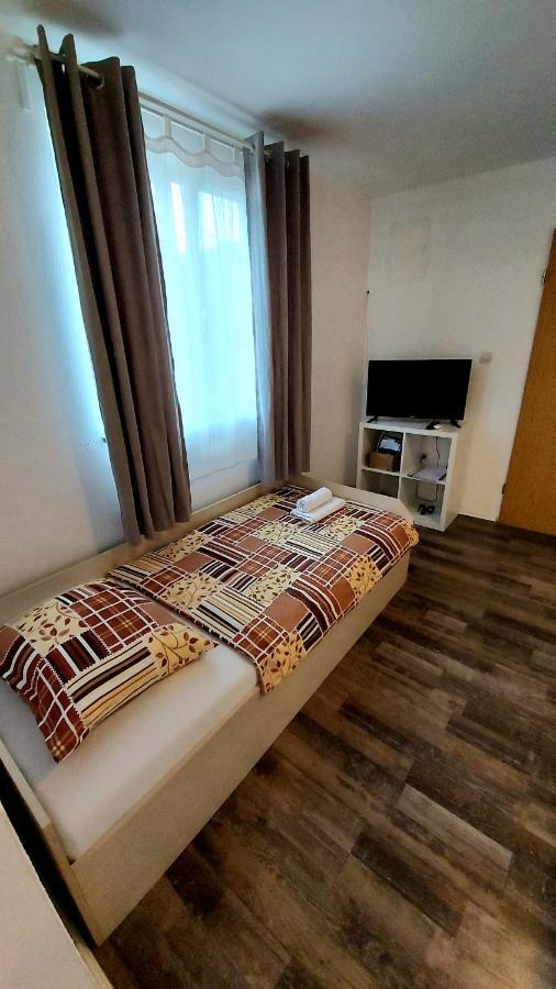 Apartment House Mesic *