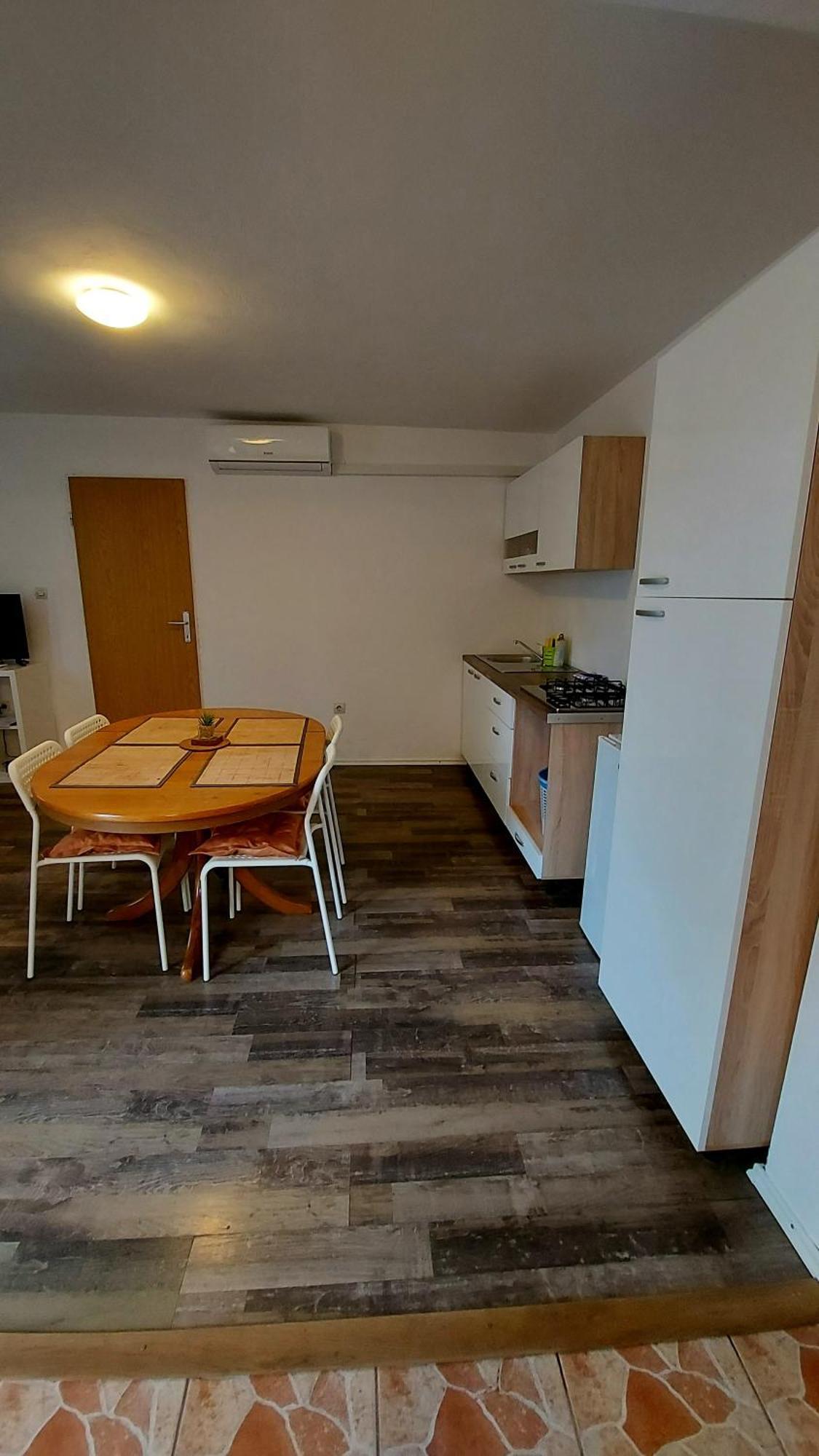 House Mesic Apartment *